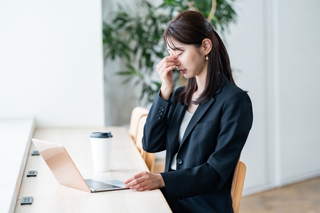 PC作業・スマホ疲れによる眼精疲労を整骨院で整える 画像